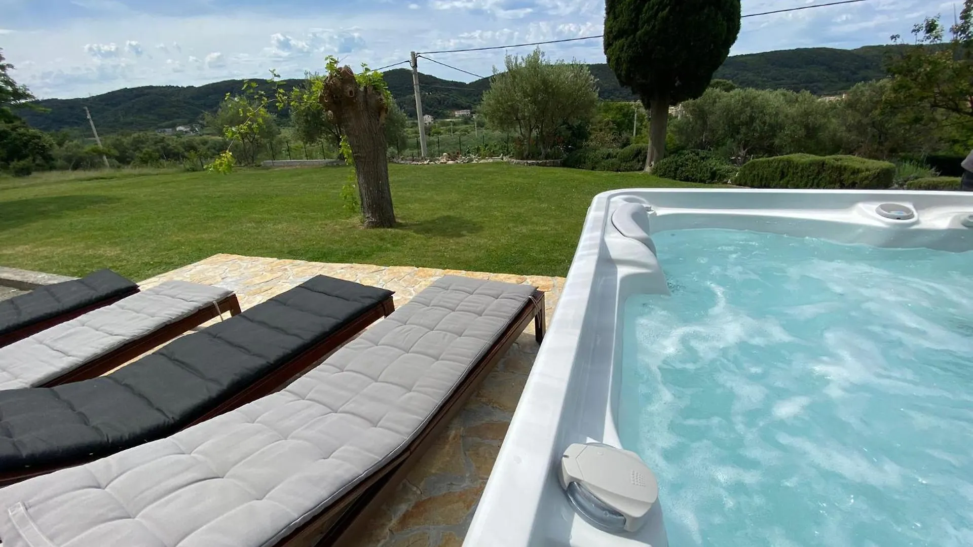 Holiday Home Vintage Supetarska Draga 0*,  Croatia