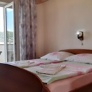 3* Affittacamere Ljubica